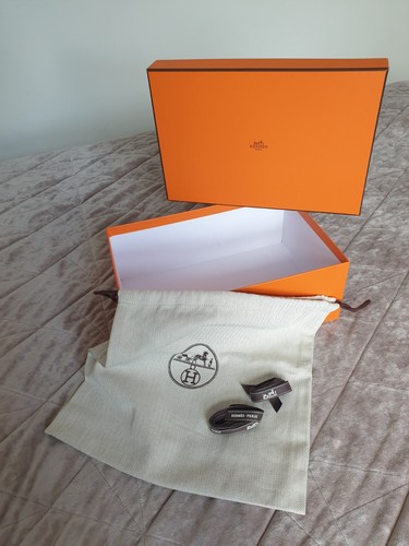 Hermès authentic box with - hermès,
