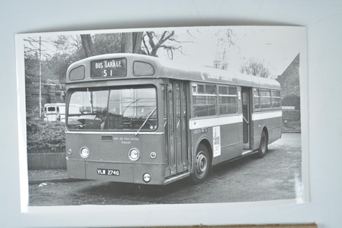 London country single decker - country,