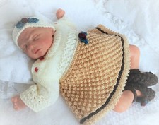 KNITTING PATTERN 82 TO MAKE CHRISTMAS PUDDING BABY GIRL REBORN DOLLS DRESS SET