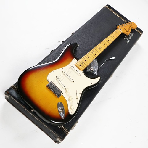 Fender electric guitar - electric,