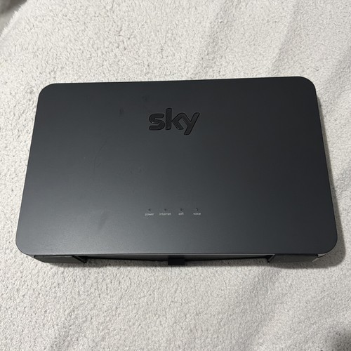 Sky broadband router 2 - q, hub