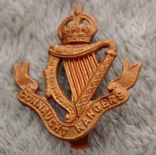 Rare military cap badges - rare, uk