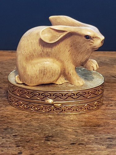Vintage estee lauder - lauder, rabbit