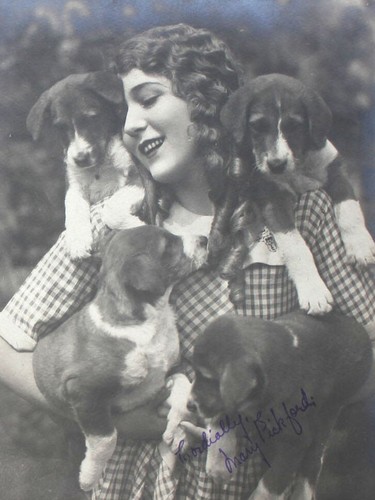 Stunning vintage mary - stunning,
