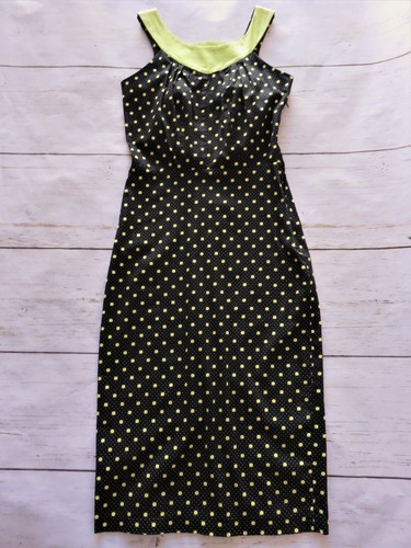 Bettie page black green - black, polka
