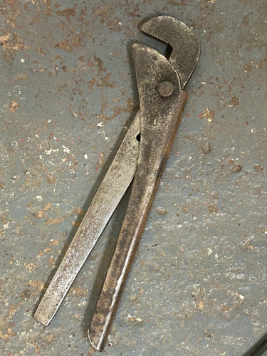 Footprint wrench inch - footprint, 14
