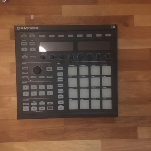 AKAI