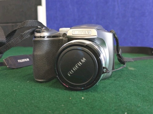 Fujifilm finepix s5700 1mp - fujifilm, 7.1mp