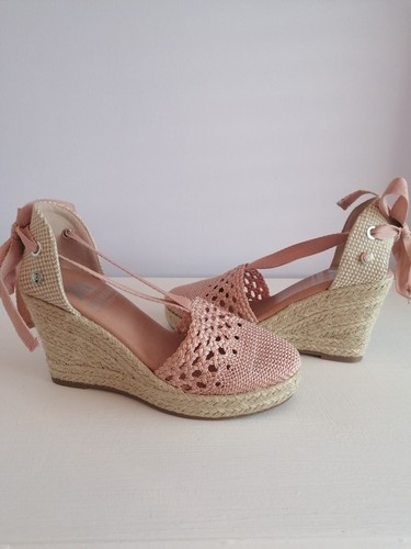 Ladies rose gold shoes size - rose,