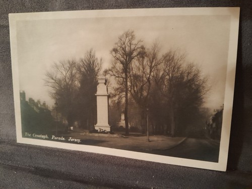 The cenotaph parade jersey - cenotaph,