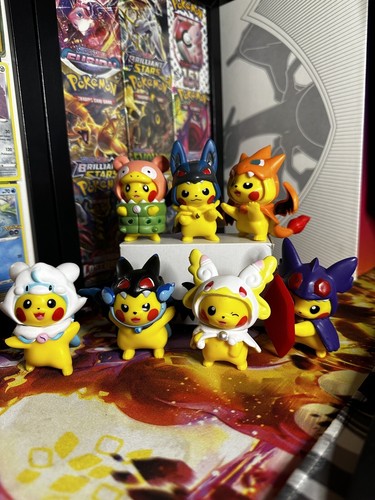 Cosplay pikachu monsters - cosplay,