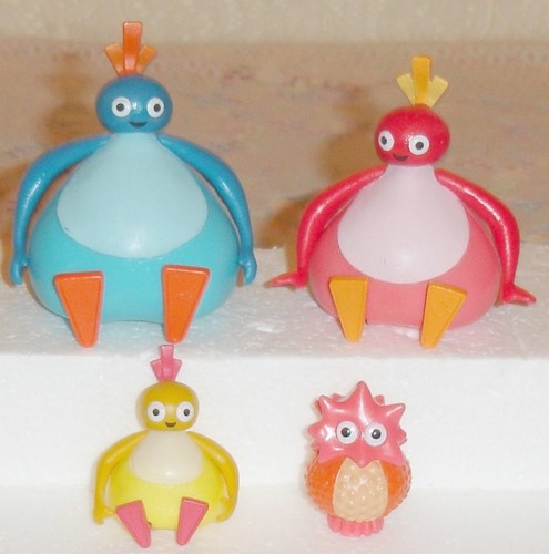 Twirlywoos figures including