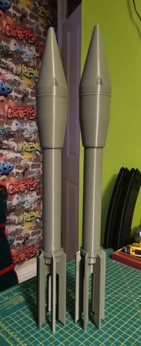Full scale printed model - full,