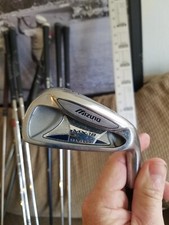 Mizuno MX-19 Forged #6 Iron..  DynaLite Gold Regular Steel shaft . MRH.  Looky!!