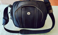 Crumpler Company Gigolo 9000 Camera Bag - Great condition & Great quality