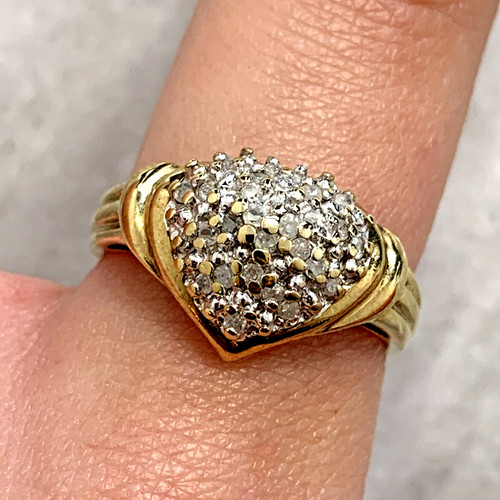 Gold diamond ring heart - 9, ct