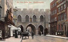 BR81618 bar gate below bar southampton chariot bike uk