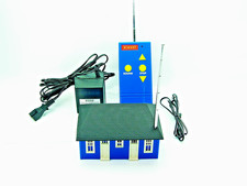 Hornby OO Gauge Model Railway Controller with Remote Controller Speed & Sound 