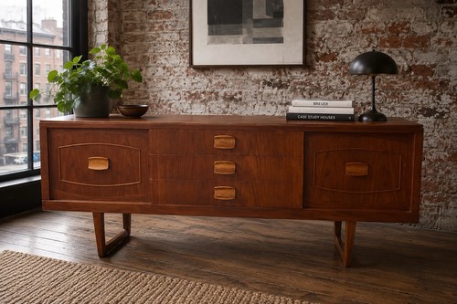 Stonehill teak sideboard - teak, mid