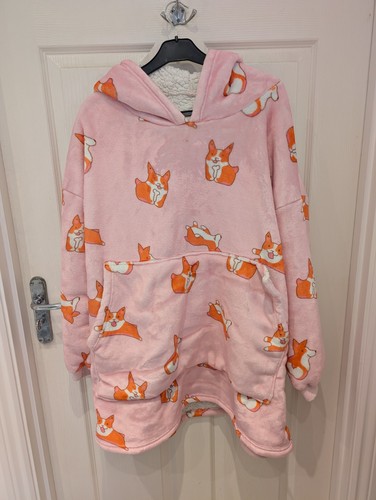 Oversized hooded blanket - oversized,
