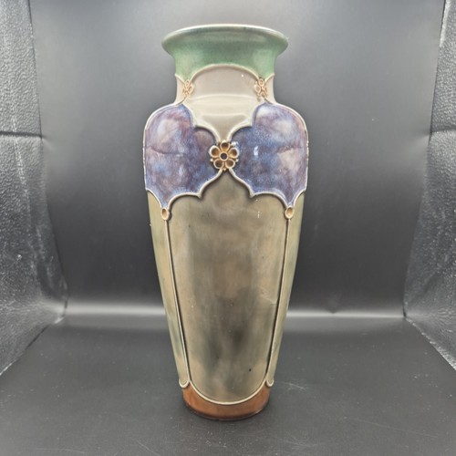Royal doulton arts - doulton,
