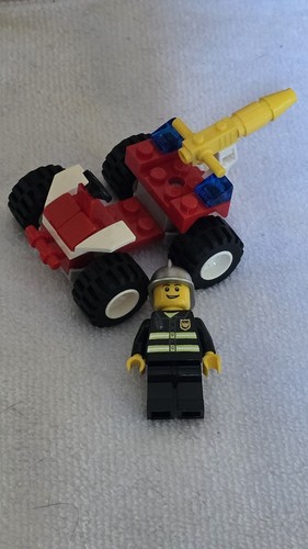 Lego city 30010 fire chief - 30010,