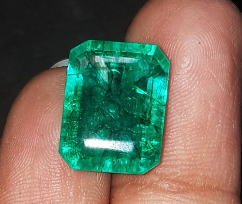 Natural emerald ct - natural,