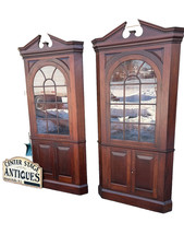 67464 PAIR  of Biggs Mahogany