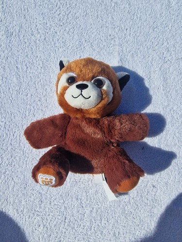 Build bear workshop - workshop, red