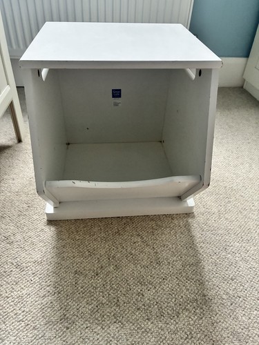 White single stacking storage - single,