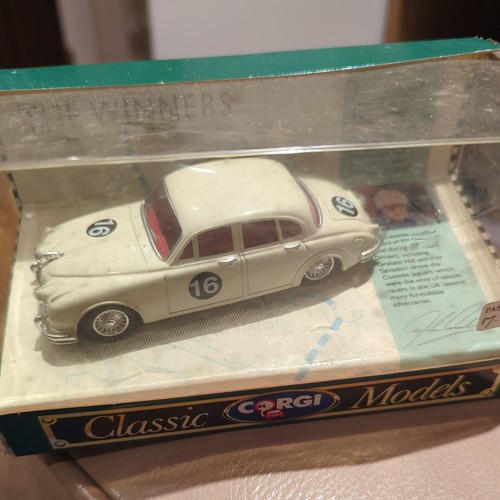 Corgi classic models john - models,