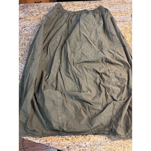 Nwt privatsachen olive green - nwt,