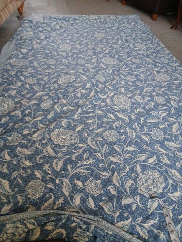 Sanderson king size duvet - size,