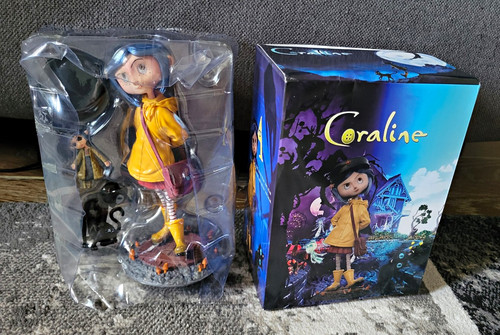 New coraline figures - new, set