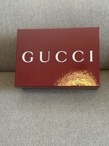 New genuine gucci red - new,