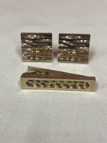 Vintage gold toned stratton - vintage,