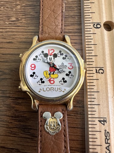Vintage lorus singing - singing, mickey