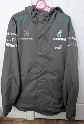 Mercedes benz petronas - ,