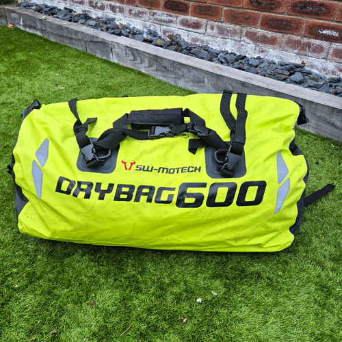 Motech 600 waterproof - waterproof, dry