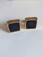 Heavy vintage gold tone - heavy,