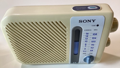 Vintage sony radio tested and - radio,,