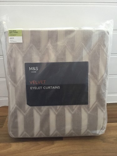 Marks spencer velvet - &,