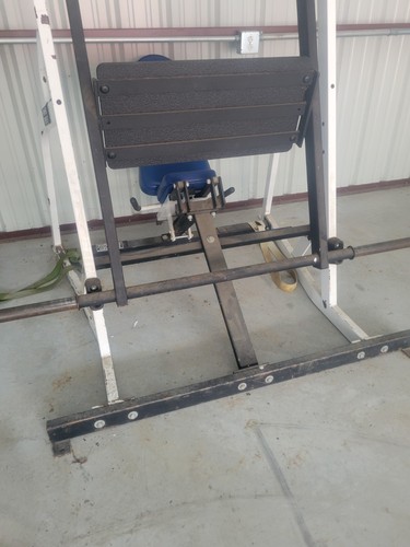 Hammer strength leg press - leg,
