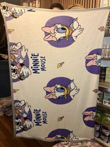 Daisy duck fleece blanket - fleece,