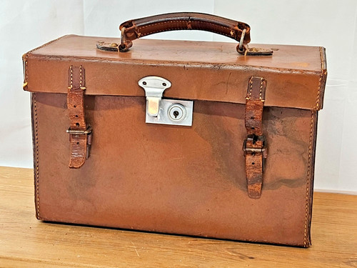 Antique 1920s royal - 1920s,