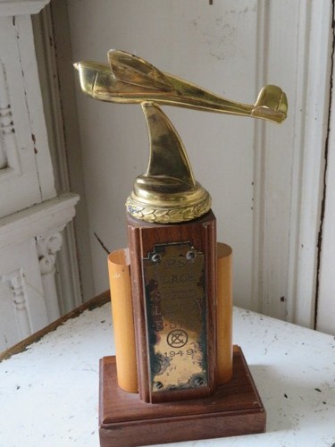 Wonderful old vintage - old,