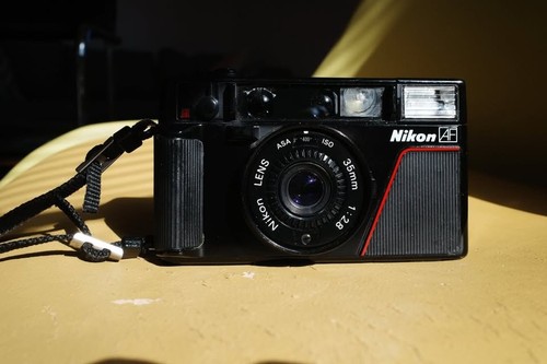 Nikon l35af iso - l35af, f/2.8