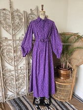 Vintage floral Laura Ashley fabric cotton prairie 70s cottagecore maxi dress M