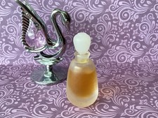 ESTEE LAUDER PRIVATE