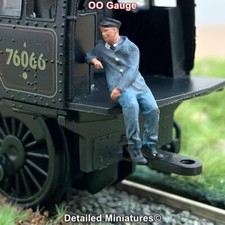 DETAILED MINIATURES O36